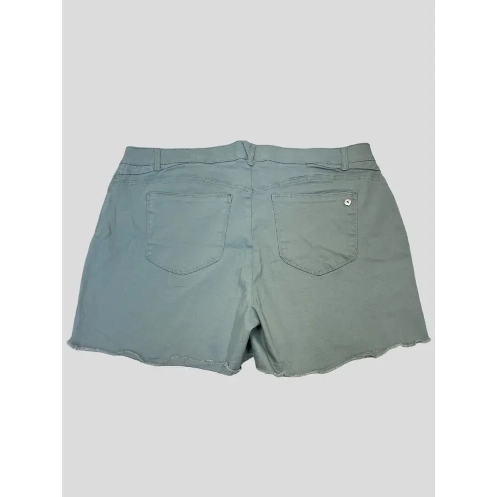 Democracy Women's 22W Green 5